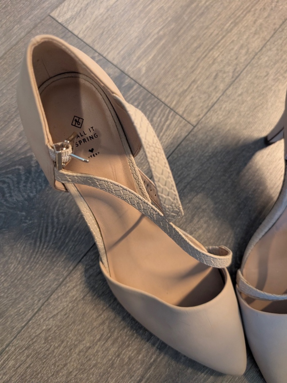 Call it Spring Size 8 Tan Heels